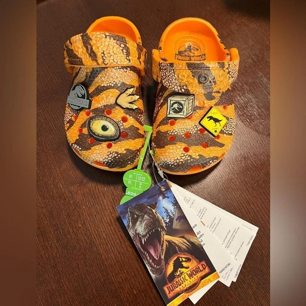 NWT Crocs Jurassic World Classic Clogs, Toddler Size c6, Limited Edition